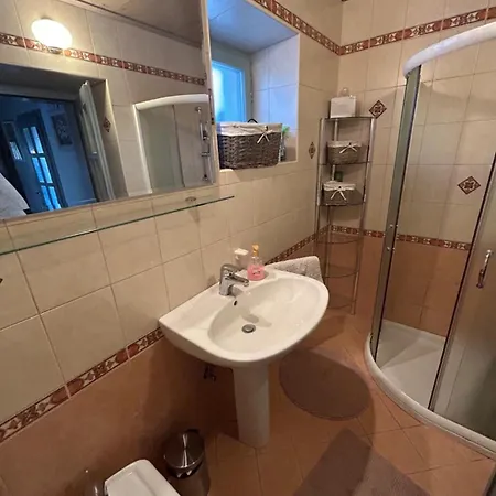 Gorjuska Rozamunda Feriehus *